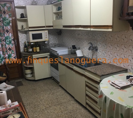 Calle Major,5 Rooms Rooms,2 BathroomsBathrooms,Casa,Calle Major,1118